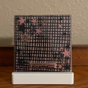 Mac Star-Sighting Compact: Neutral